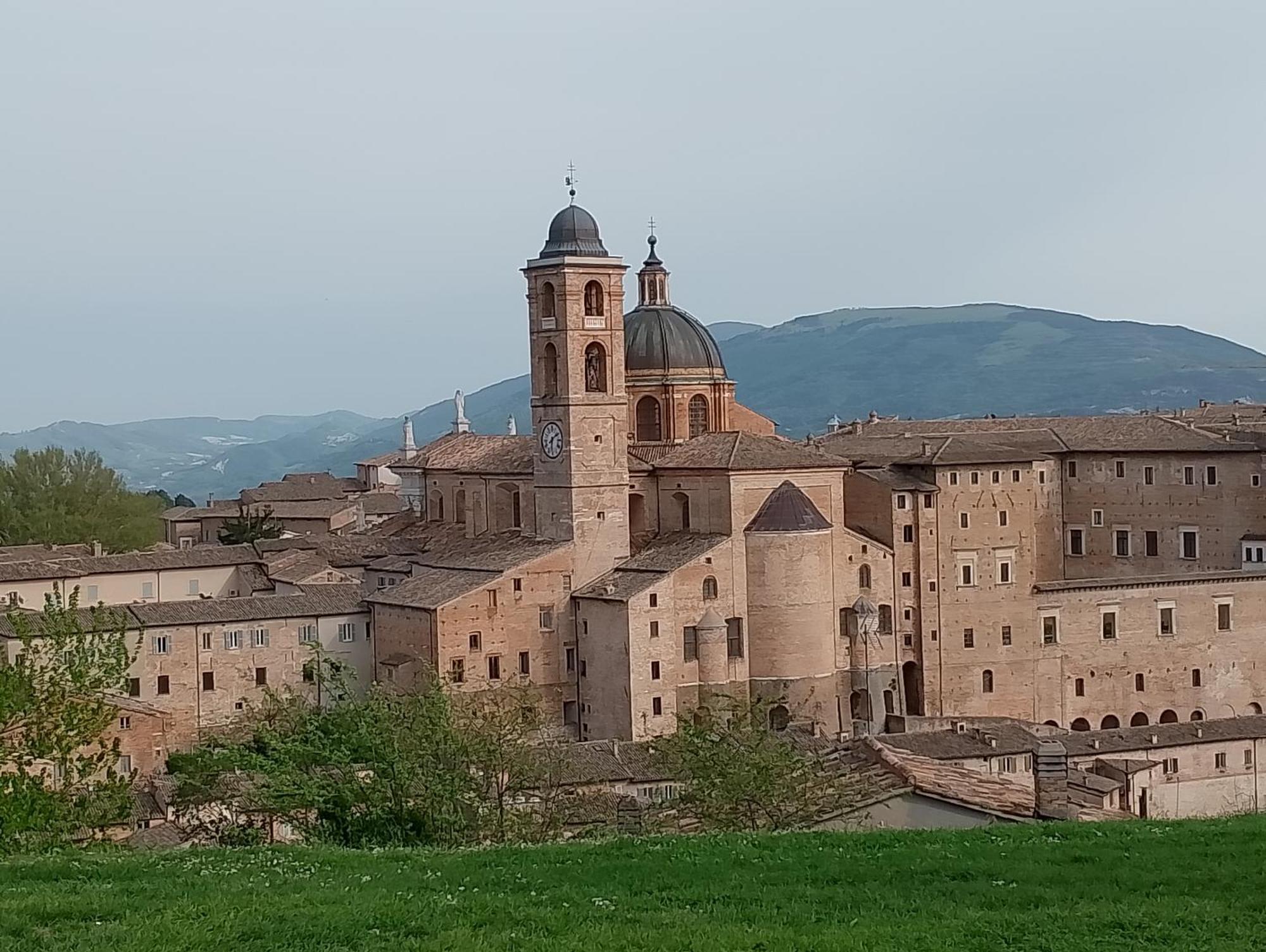 Appartamento Mameli Pesaro Luaran gambar
